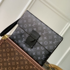 LV Clutch Bags